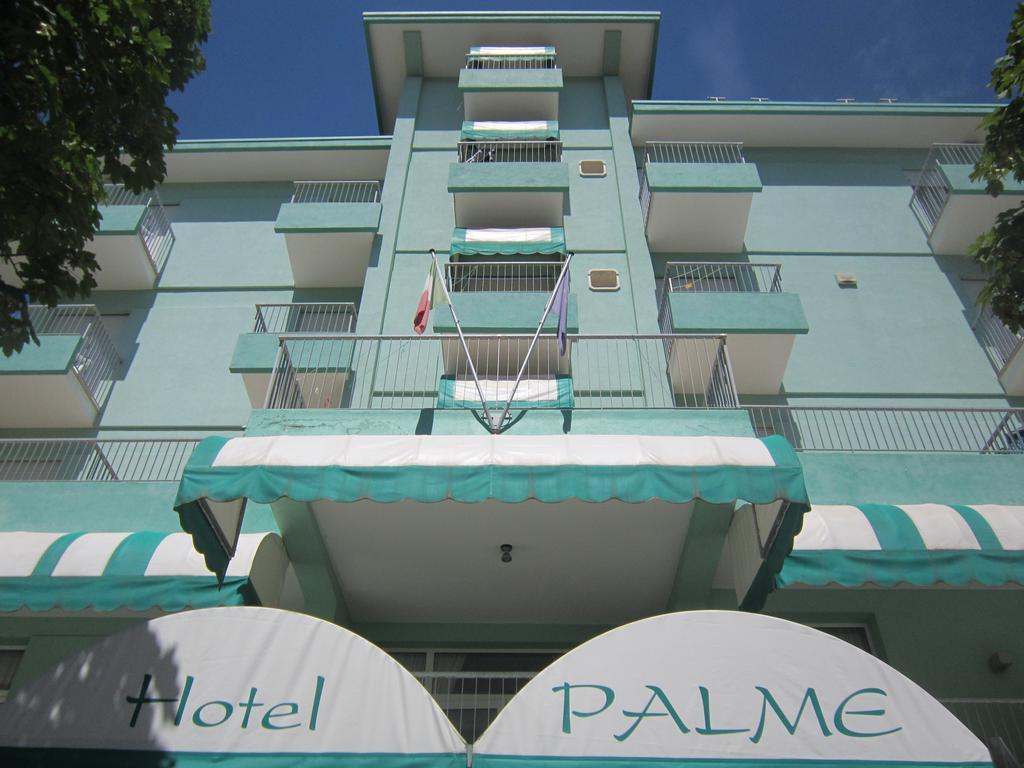 Hotel Palme Лидо-ди-Езоло Экстерьер фото