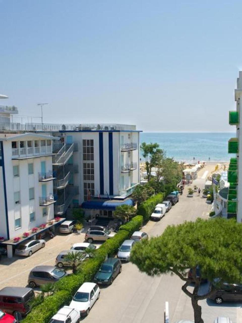Hotel Palme Park & Beach Included Лидо-ди-Езоло Экстерьер фото